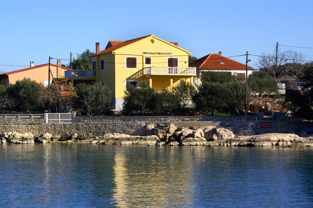 Apartments By The Sea Ugljan - 846 Extérieur photo
